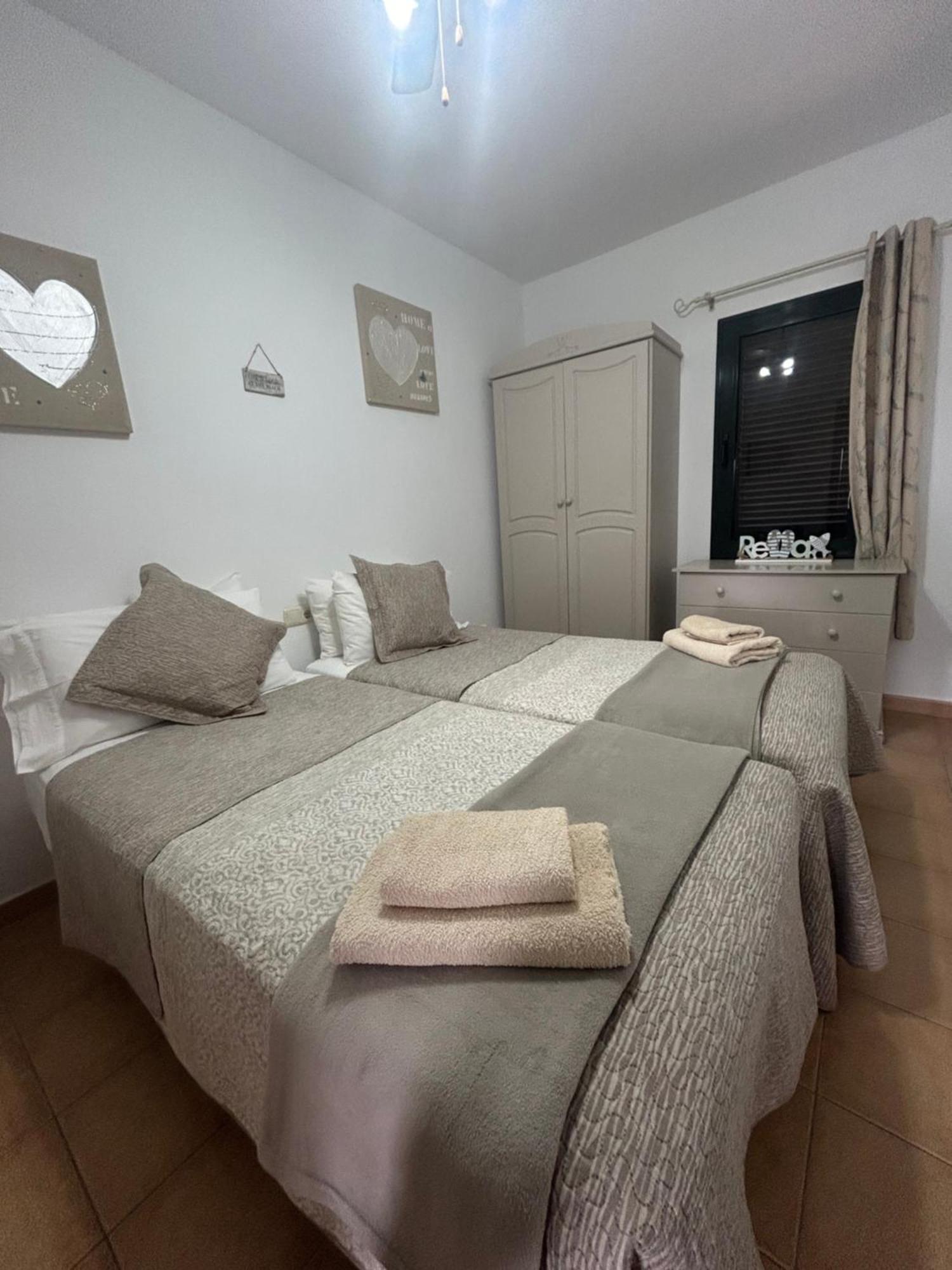Casa Orilla! Beautiful Private Holiday Villa With Hot Tub La Oliva Exterior foto
